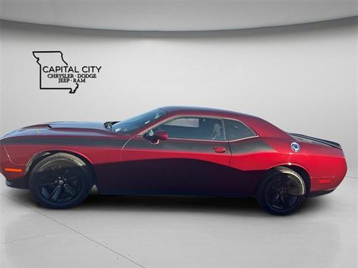 Octane Red Pearlcoat 2020 Dodge Challenger SXT