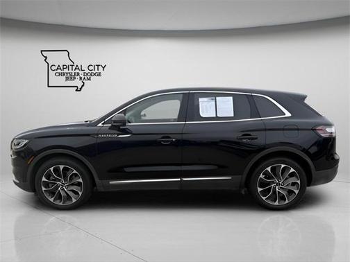 2021 Lincoln Nautilus Reserve