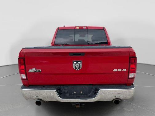 Flame Red Clearcoat 2019 RAM 1500 Big Horn