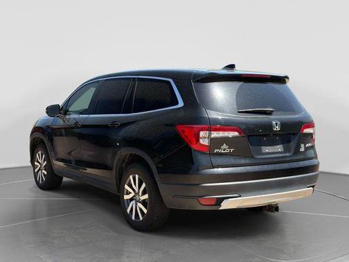 Crystal Black Pearl 2019 Honda Pilot EX-L
