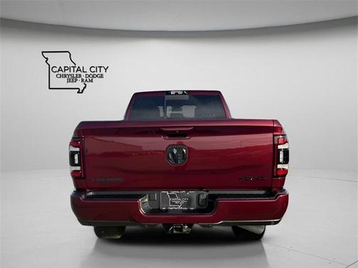 2022 RAM 3500 Laramie Crew Cab 4x4 6'4' Box