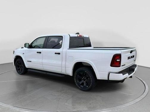 Bright White Clearcoat 2026 RAM 1500 Big Horn/Lone Star