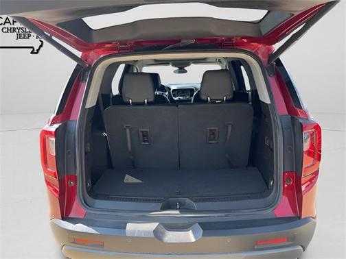 2021 GMC Acadia AWD AT4