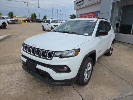 2025 Jeep Compass Latitude