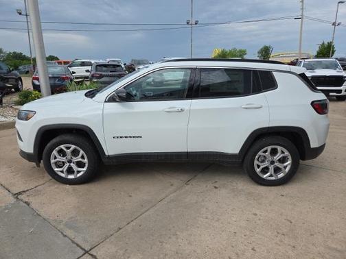 2025 Jeep Compass Latitude