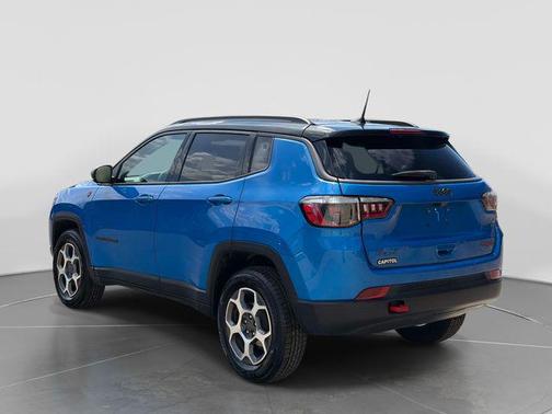 Laser Blue Pearlcoat 2022 Jeep Compass Trailhawk