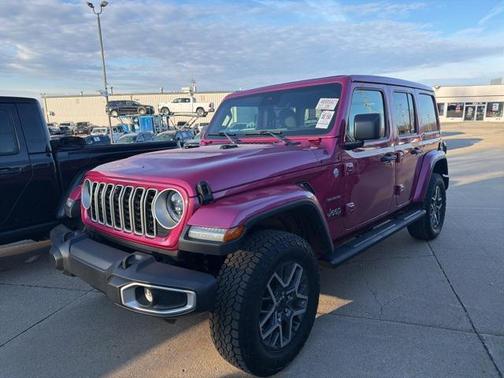 2024 Jeep Wrangler 4-Door Sahara 4x4