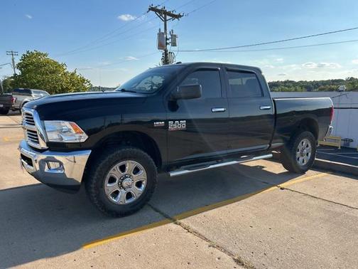 2018 RAM 2500 Big Horn Crew Cab 4x4 6'4' Box
