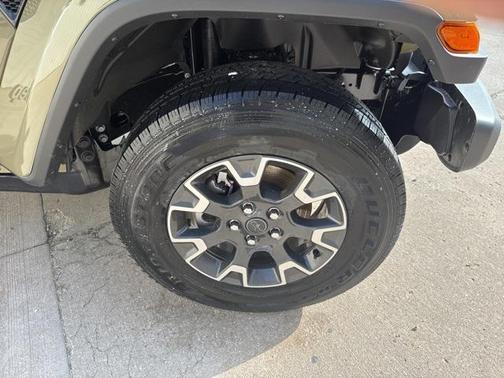 2026 Jeep Gladiator Sahara 4x4