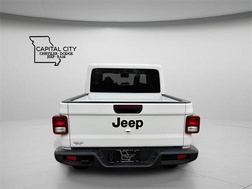 2026 Jeep Gladiator Sport S