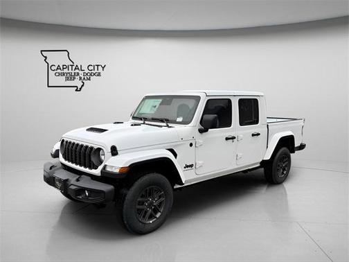 2026 Jeep Gladiator Sport S