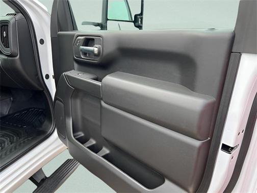 2025 Chevrolet Silverado 3500 WT