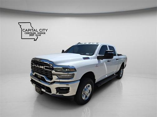 2025 RAM 2500 Tradesman Crew Cab 4x4 6'4' Box