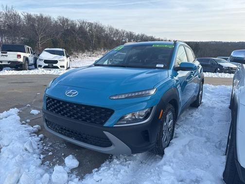2023 Hyundai KONA SEL
