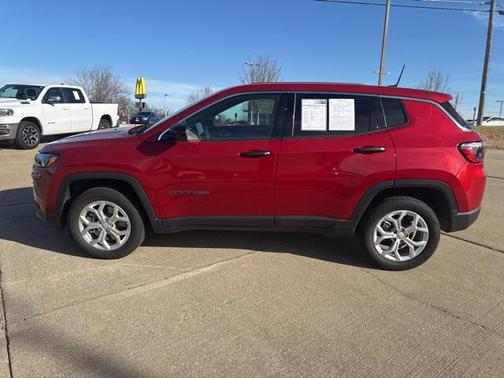 2024 Jeep Compass Sport