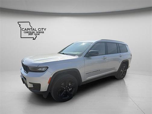 2022 Jeep Grand Cherokee L Altitude