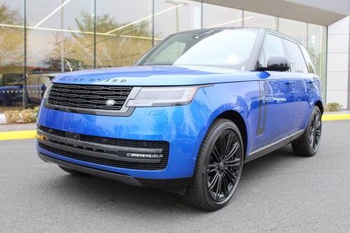 2025 Land Rover Range Rover SE