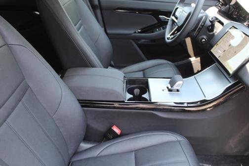 2025 Land Rover Range Rover Evoque Core S