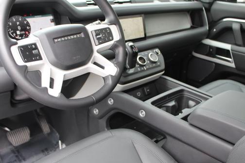 2024 Land Rover Defender S