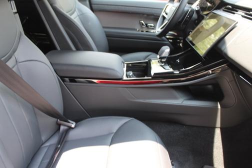 2025 Land Rover Range Rover Sport Dynamic SE