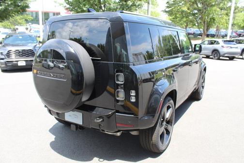 2025 Land Rover Defender X