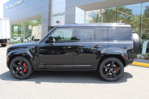 2025 Land Rover Defender X