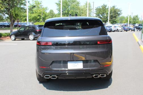 2025 Land Rover Range Rover Sport Dynamic SE