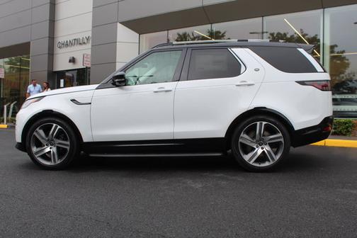 2025 Land Rover Discovery Metropolitan Edition