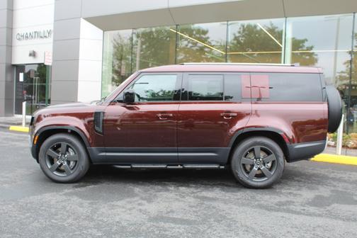 2025 Land Rover Defender S