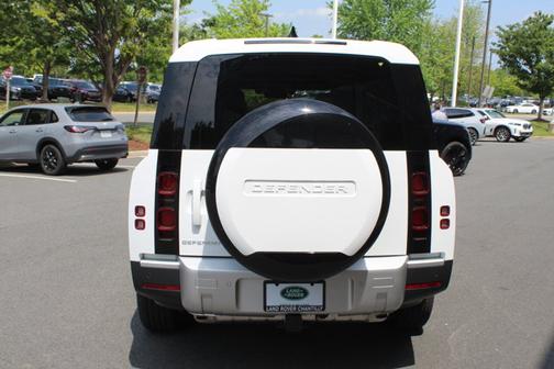 2025 Land Rover Defender S
