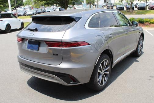 2026 Jaguar F-PACE R-Dynamic S