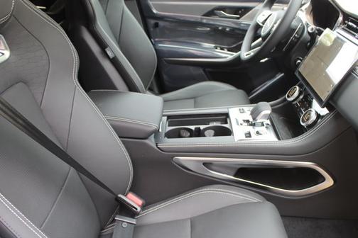 2026 Jaguar F-PACE R-Dynamic S