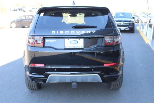 2025 Land Rover Discovery Sport S