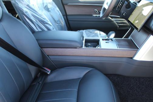 2025 Land Rover Range Rover Autobiography