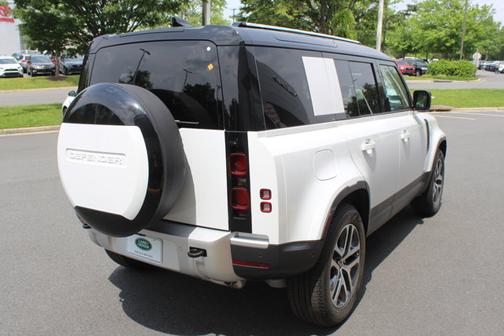 2025 Land Rover Defender S