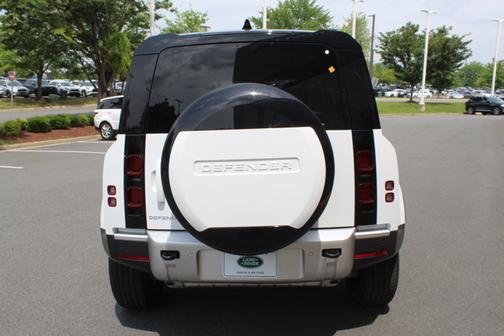 2025 Land Rover Defender S