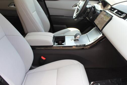 2025 Land Rover Range Rover Velar S