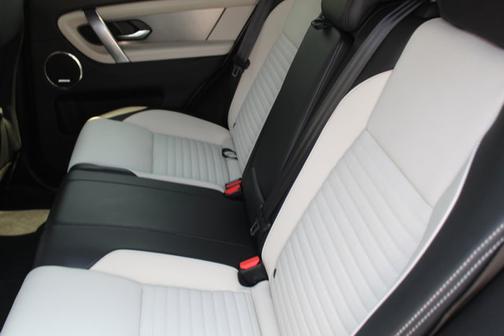 2024 Land Rover Discovery Sport Dynamic SE