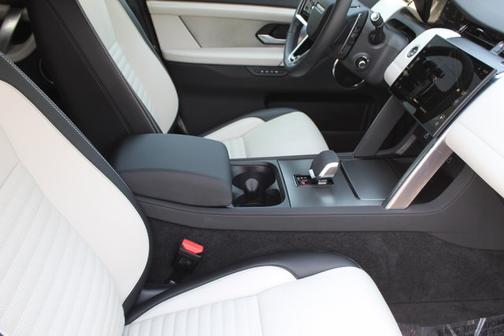 2024 Land Rover Discovery Sport Dynamic SE