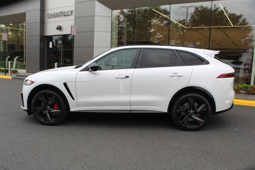 2026 Jaguar F-PACE SVR 575 Edition