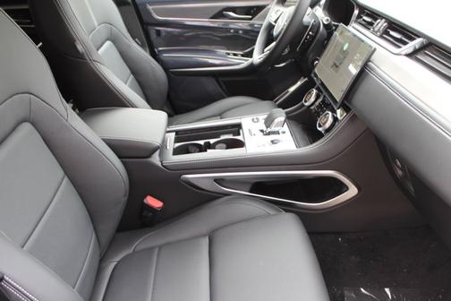 2026 Jaguar F-PACE R-Dynamic S