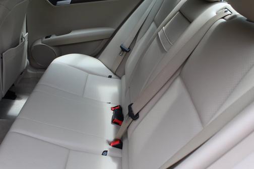 2013 Mercedes-Benz C-Class C300 4MATIC Luxury