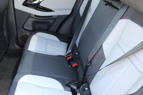 2026 Land Rover Range Rover Evoque Dynamic SE