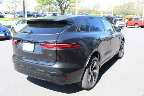 2026 Jaguar F-PACE R-Dynamic S