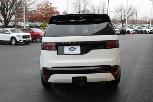 2025 Land Rover Discovery Dynamic SE