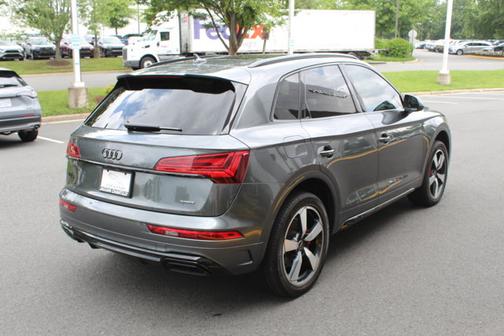 2024 Audi Q5 S line Premium Plus