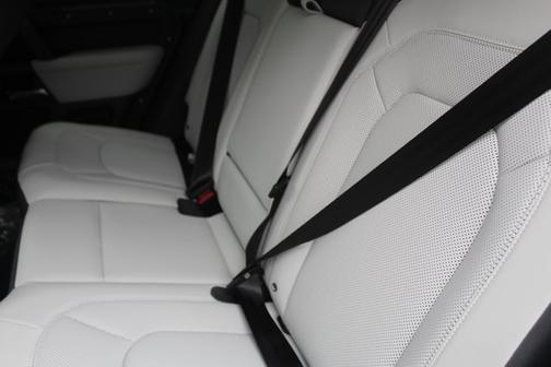 2025 Land Rover Defender S