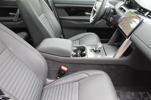 2024 Land Rover Discovery Sport Core S