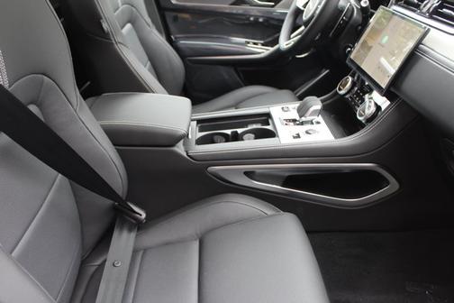 2026 Jaguar F-PACE R-Dynamic S
