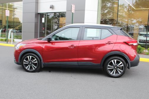 2020 Nissan Kicks SV